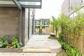 Regal Riverside Villas