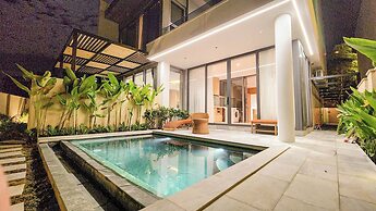 Regal Riverside Villas