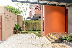 Regal Riverside Villas