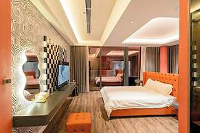 Regal Riverside Villas