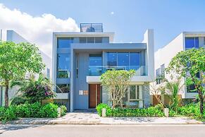Regal Riverside Villas