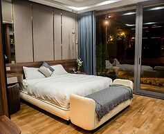 Regal Riverside Villas