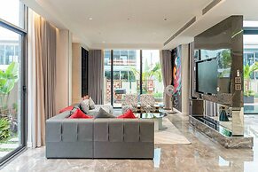 Regal Riverside Villas
