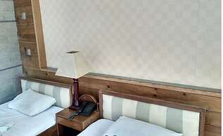 Hotel Amir International Mymensingh