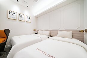 Instar Hotel