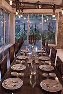 Moonstone Meadows Suite By Alaya Stays