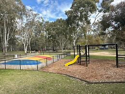 Deniliquin Riverside Caravan Park