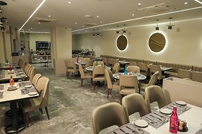 King's Kraft Shubh Hotel