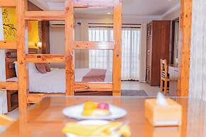 Kuti Resort & Spa
