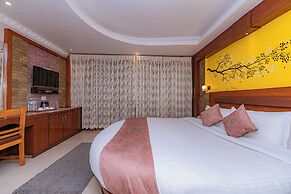 Kuti Resort & Spa