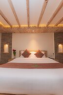 Kuti Resort & Spa