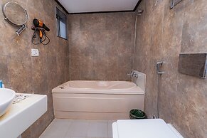 Kuti Resort & Spa