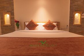 Kuti Resort & Spa