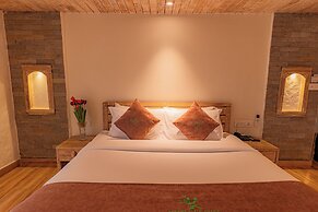 Kuti Resort & Spa