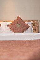 Kuti Resort & Spa