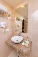 Kuti Resort & Spa