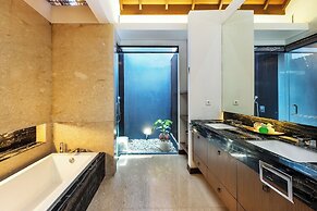 Tolgay Living Seminyak