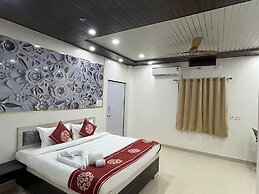 Hotel PSR INN & Banquet