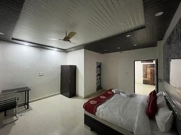 Hotel PSR INN & Banquet
