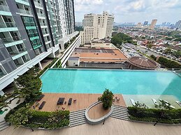 Dorsett Waterfront Subang by Manhattan