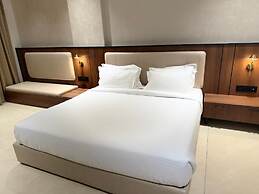 WATERLILY HOTEL