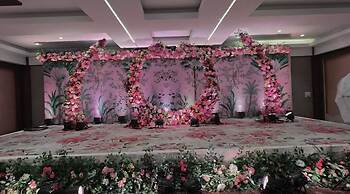 WATERLILY HOTEL