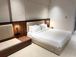 WATERLILY HOTEL