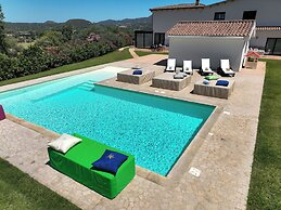 Hotiday Elite Suites Porto Rotondo