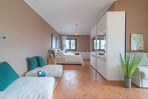 Hotiday Elite Suites Porto Rotondo