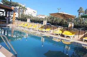 Grand Gazella Delux Otel