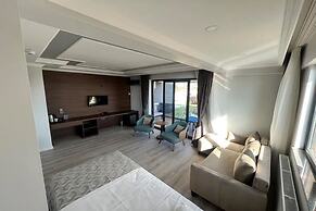 Grand Gazella Delux Otel
