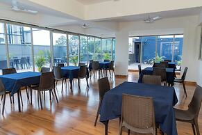 Jovens Central Hotel