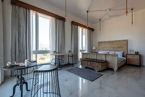 ELIVAAS White House 7BHK Villa