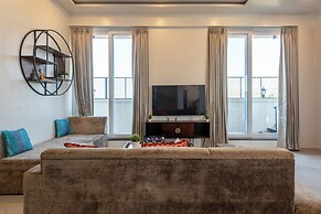 ELIVAAS White House 7BHK Villa