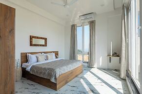 ELIVAAS White House 7BHK Villa