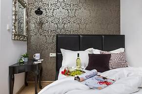 The Eleven by Fragola Apartments