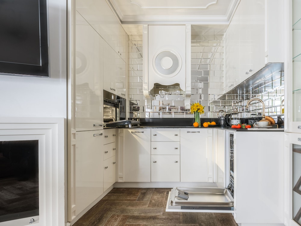 The Eleven by Fragola Apartments