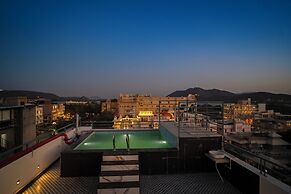 UDAISA - The Luxury Art