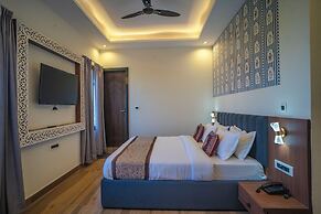 UDAISA - The Luxury Art