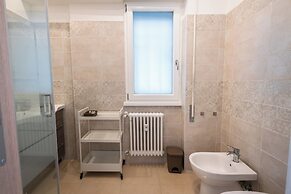 Casa Rosa Beige e Blu