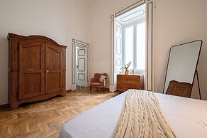 Viale Calascione 7