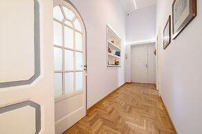 Viale Calascione 7