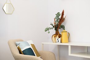 Viale Calascione 7