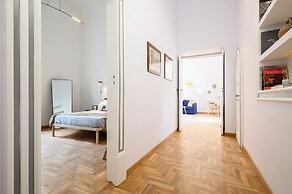 Viale Calascione 7
