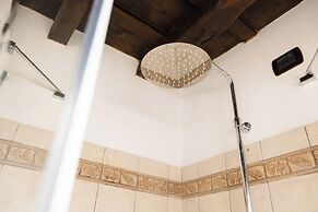 Domus Lxvii Monti