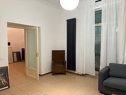 Casa Delle Camelie