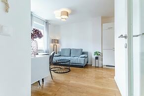 Chic 1BR with 1LV Apt In Central Vienna