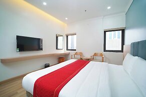 Eden Luxury Hotel