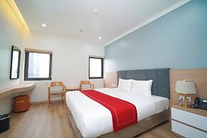 Eden Luxury Hotel
