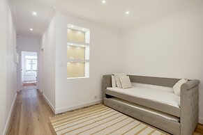 GRA A Terrace by Homing
